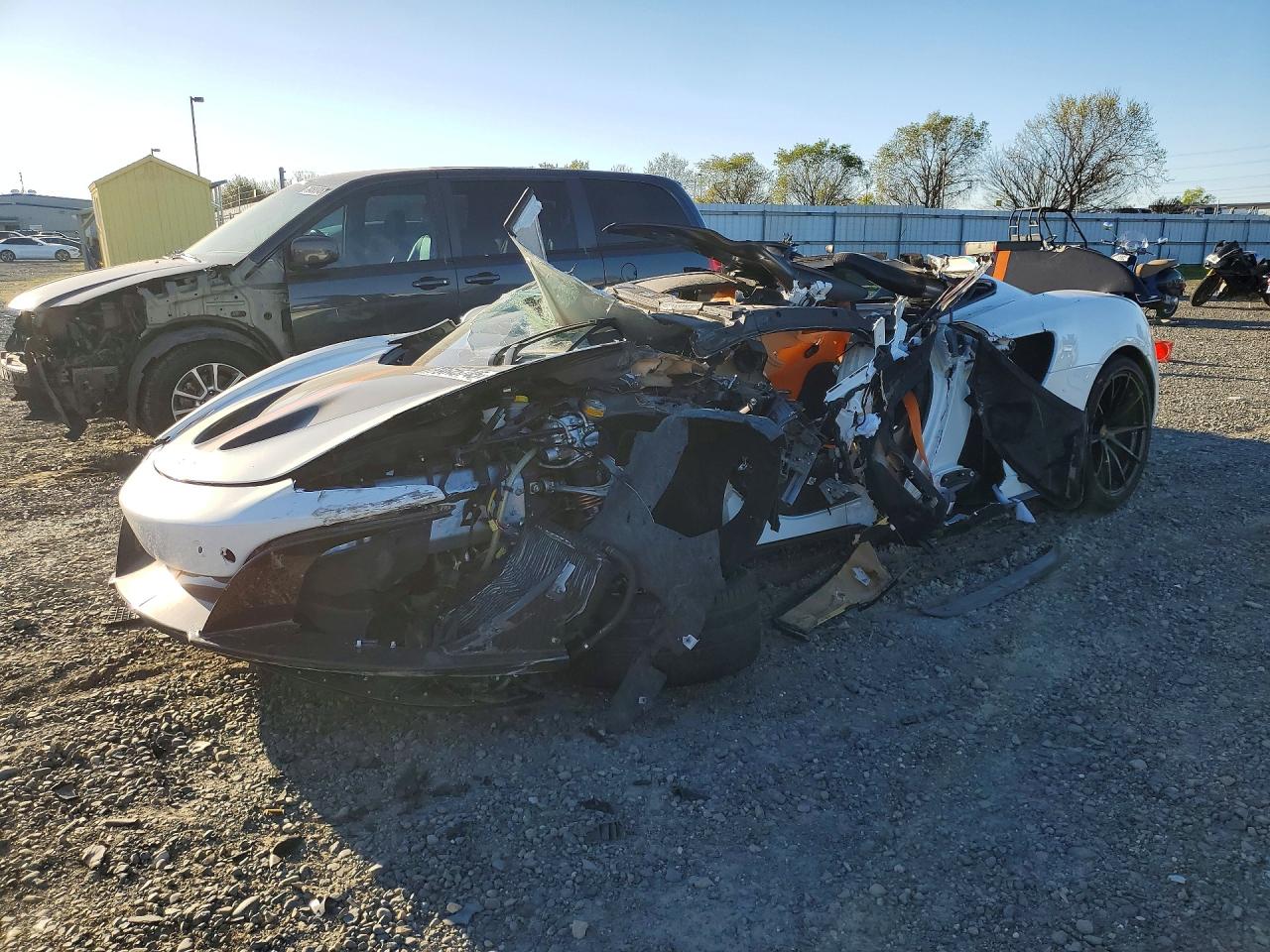 2016 McLaren 675LT, VIN SBM11RAAXGW675303 — All over