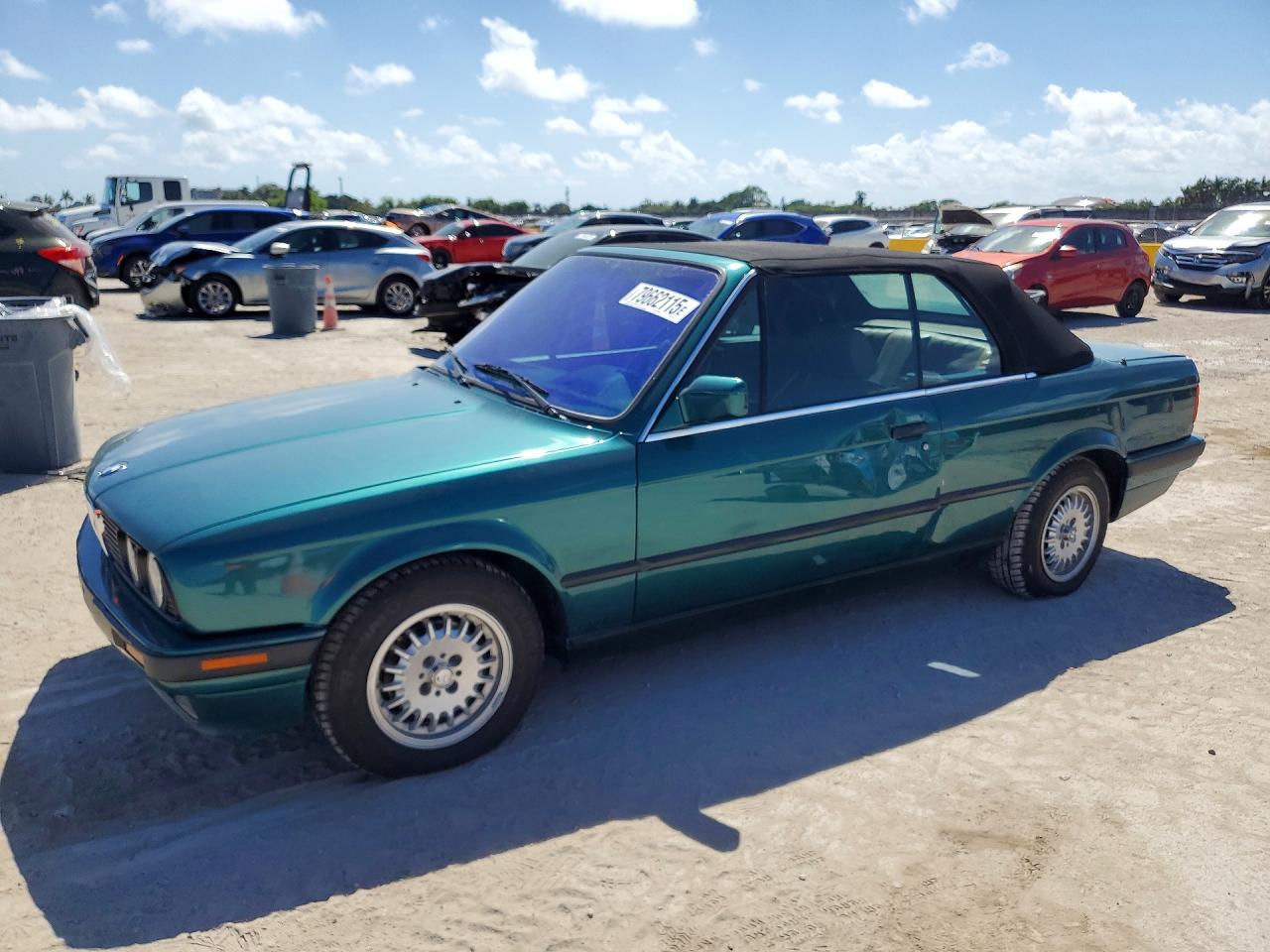 1992 BMW 318, VIN WBABA7315NEJ13937 — Minor dents and scratches
