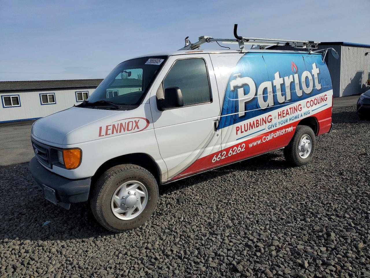 2005 Ford Econoline Cargo, VIN 1FTNE24W75HA42854 — Minor dents and scratches