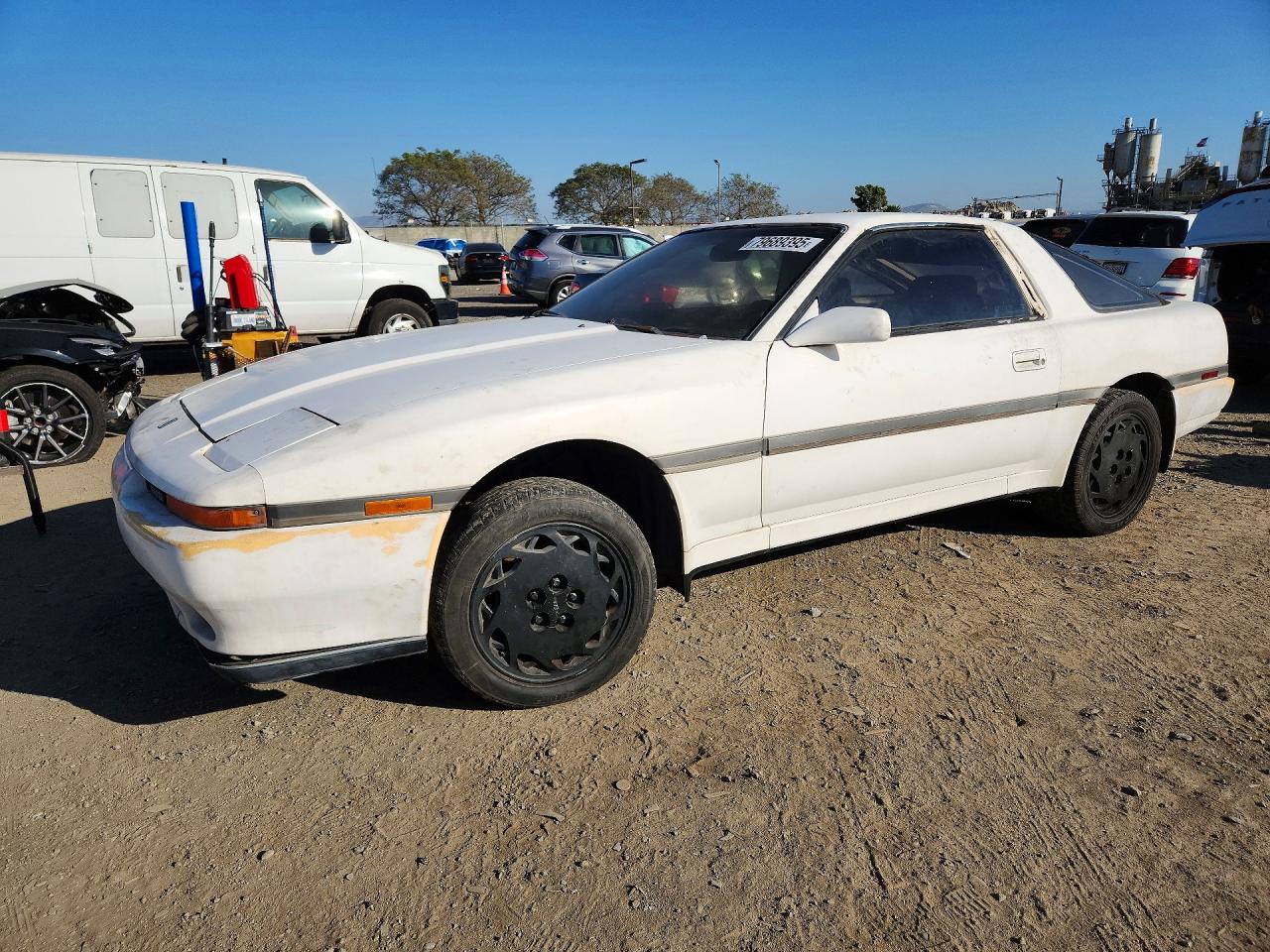 1989 Toyota Supra, VIN JT2MA70L7K0118446 — Rear end