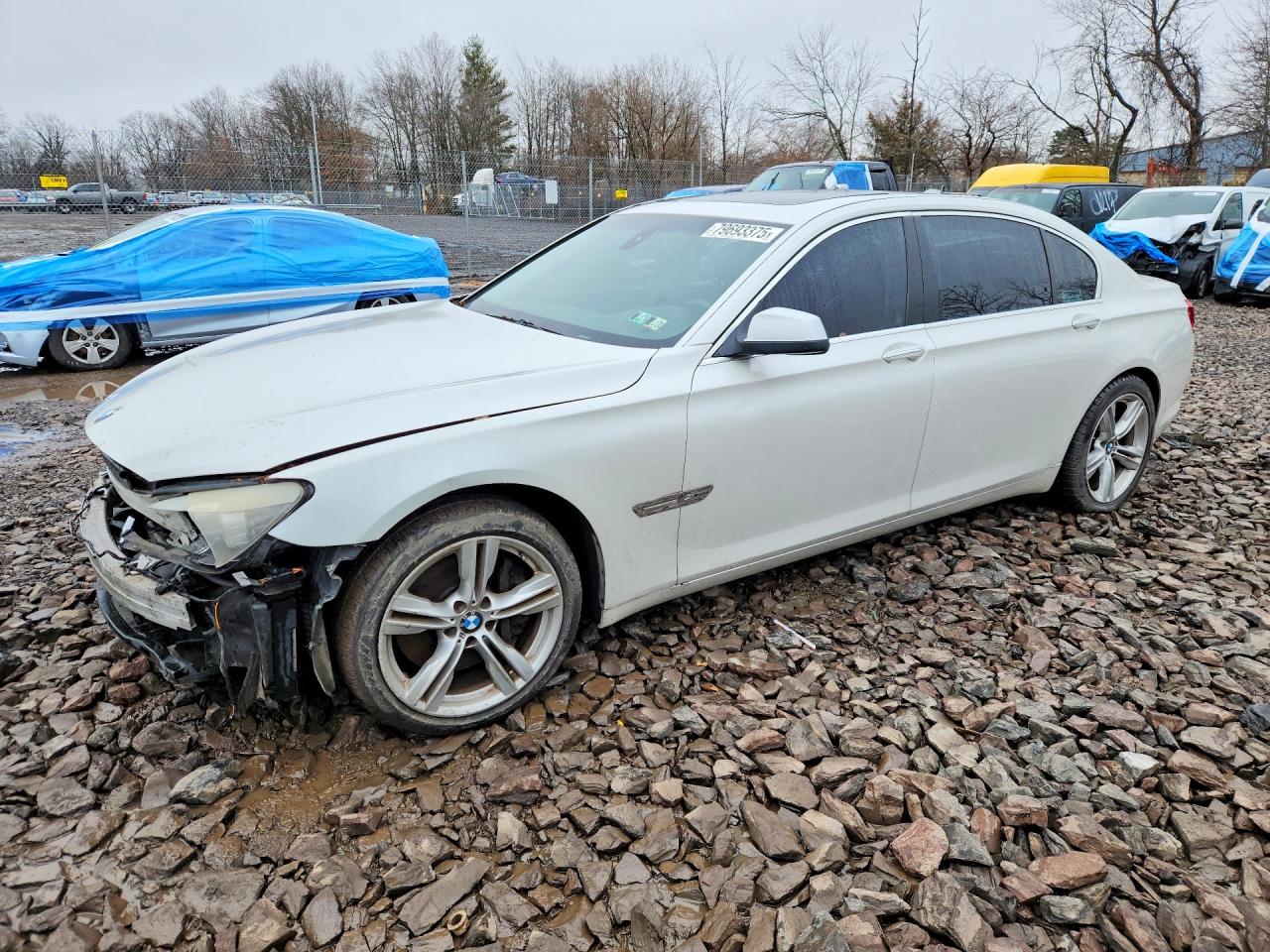 2011 BMW 7 Series 750Li xDrive, VIN WBAKC8C5XBC434270 — Front end