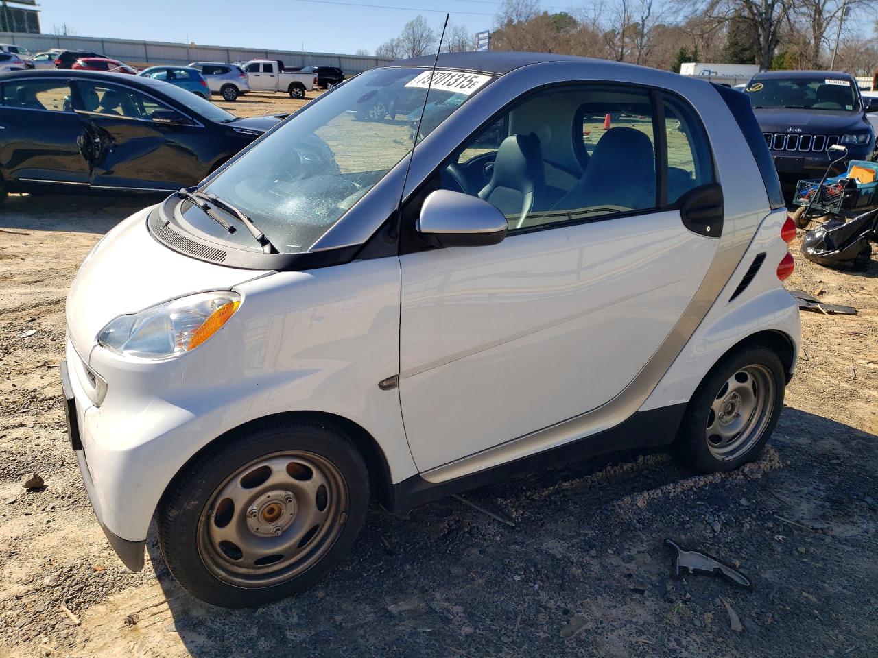 2012 Smart fortwo Pure, VIN WMEEJ3BA1CK568665 — Mechanical