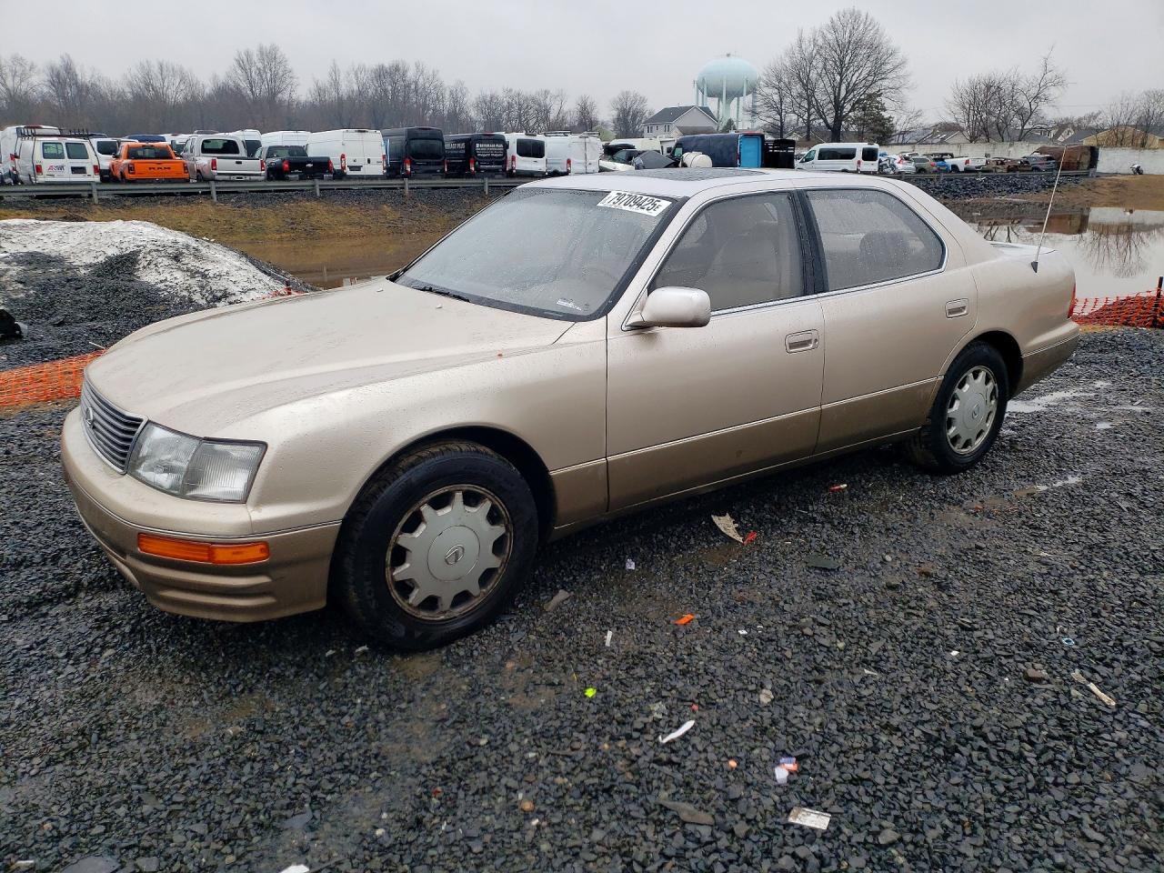 1996 Lexus LS 400, VIN JT8BH22F6T0040262 — Rear end