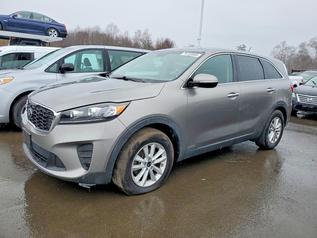 2019 Kia Sorento LX, VIN 5XYPGDA51KG521656 — Minor dents and scratches