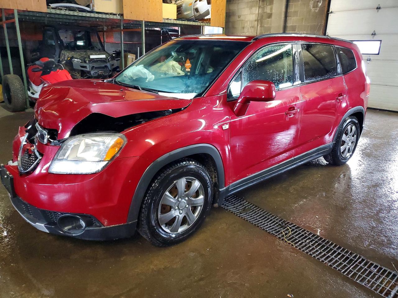2013 Chevrolet Orlando, VIN KL77P2ET2DK029547 — Front end