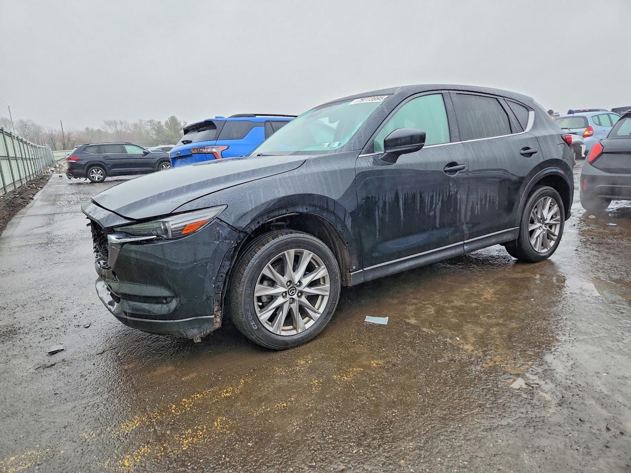 2019 Mazda CX-5 Grand Touring Reserve, VIN JM3KFBDY9K0512496 — Front end