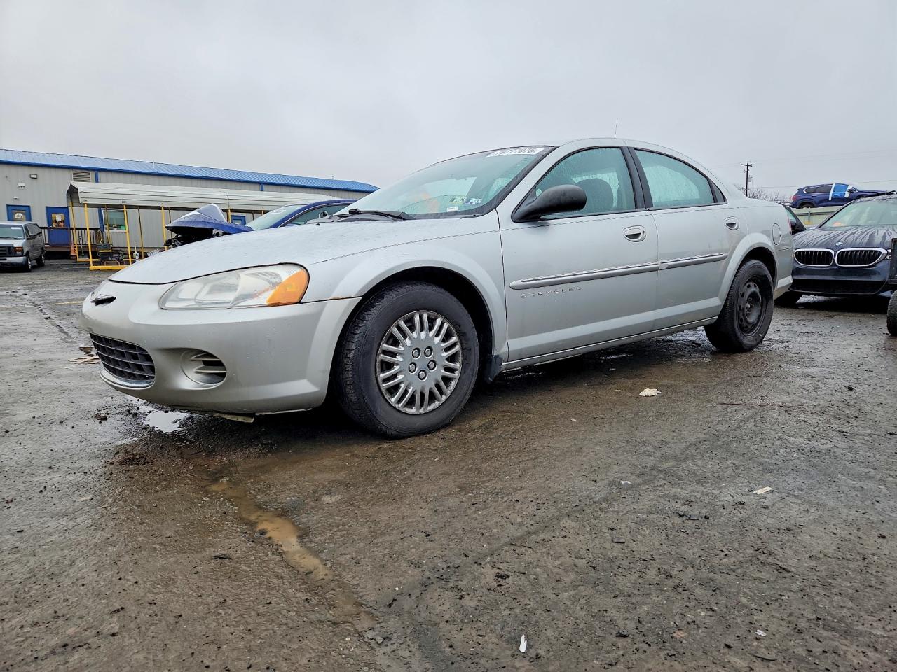 2001 Chrysler Sebring, VIN 1C3AL46U41N545088 — Зад