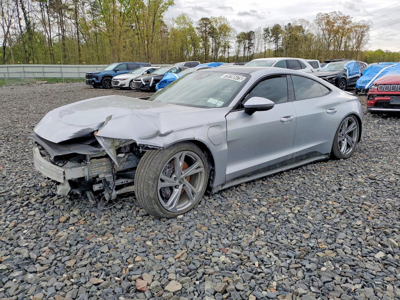 2023 Audi e-tron GT Prestige, VIN WAUDJBFW0P7005395 — Перед