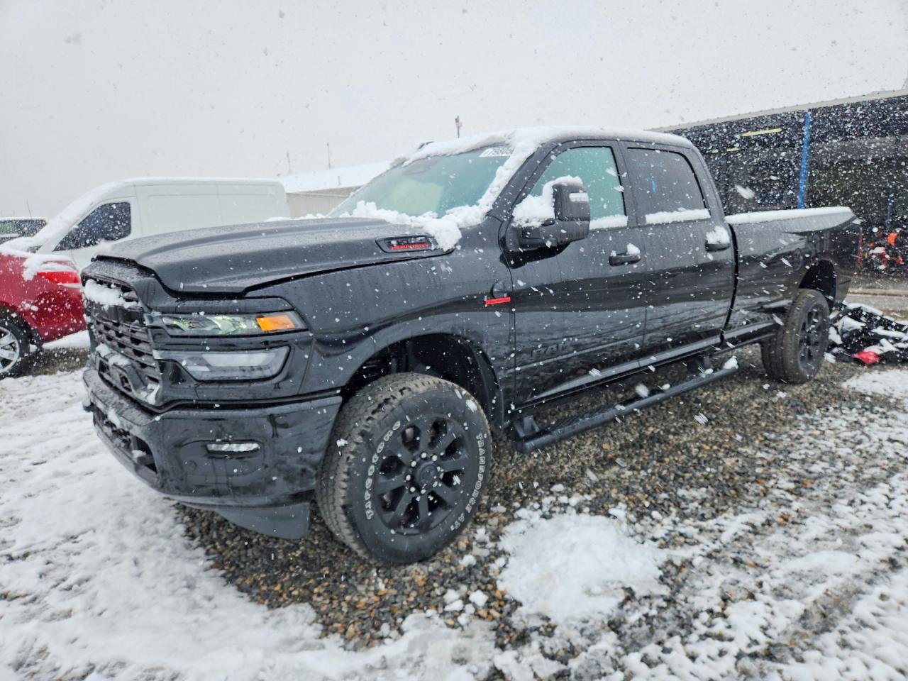 2025 Ram 3500 Big Horn, VIN 3C63R3HL9SG535692 — Повреждение рамы
