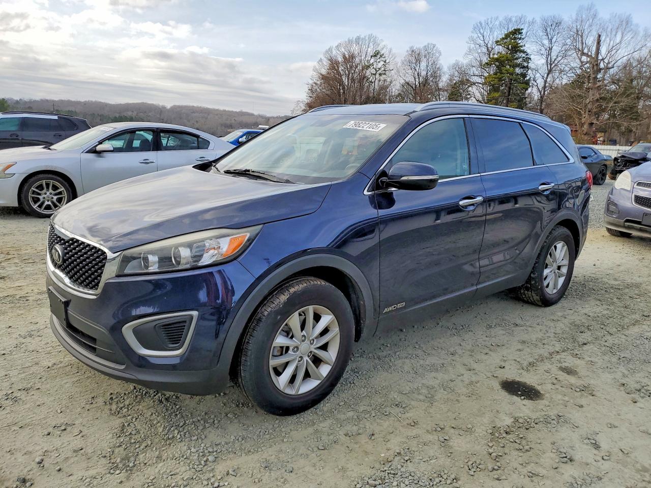 2017 Kia Sorento LX, VIN 5XYPGDA56HG322109 — Rear end