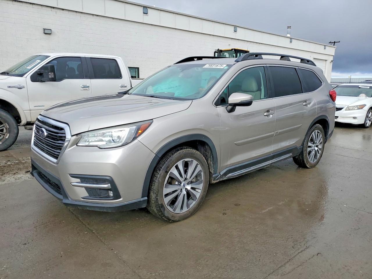 2020 Subaru Ascent Limited, VIN 4S4WMAMD4L3472959 — Side