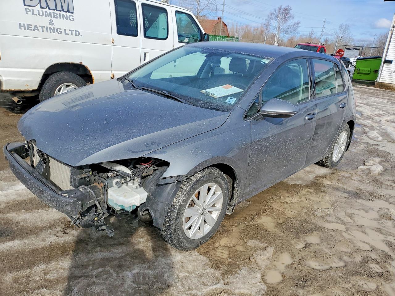2018 Volkswagen Golf S, VIN 3VWB17AU0JM288856 — Front end
