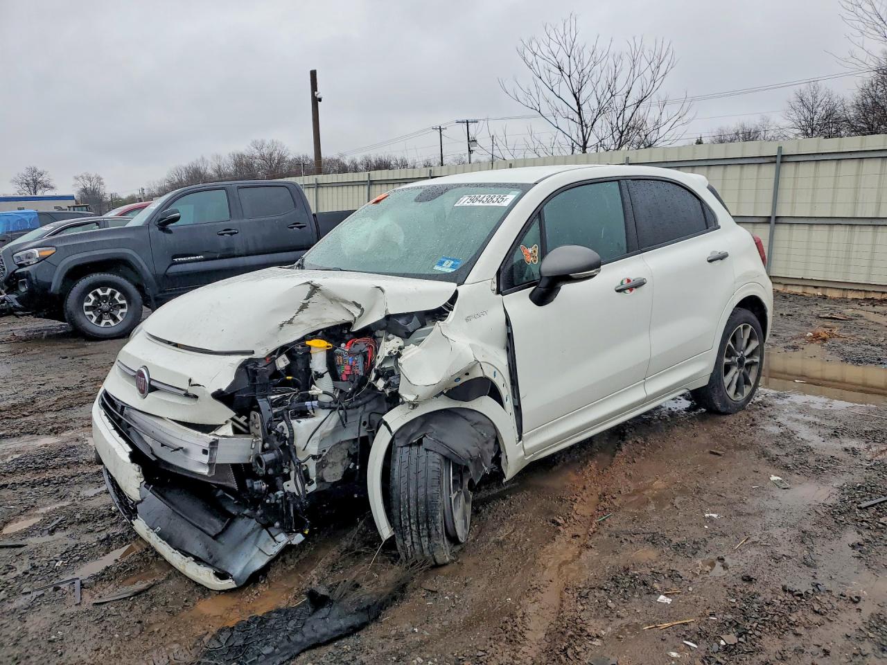 2020 FIAT 500X Sport, VIN ZFBNFYC18LP846172 — Front end