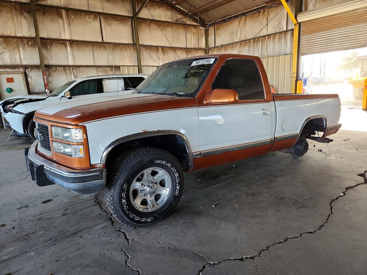 1988 Chevrolet Silverado 3500, VIN 1GCGC34K4JE126708 — Зад