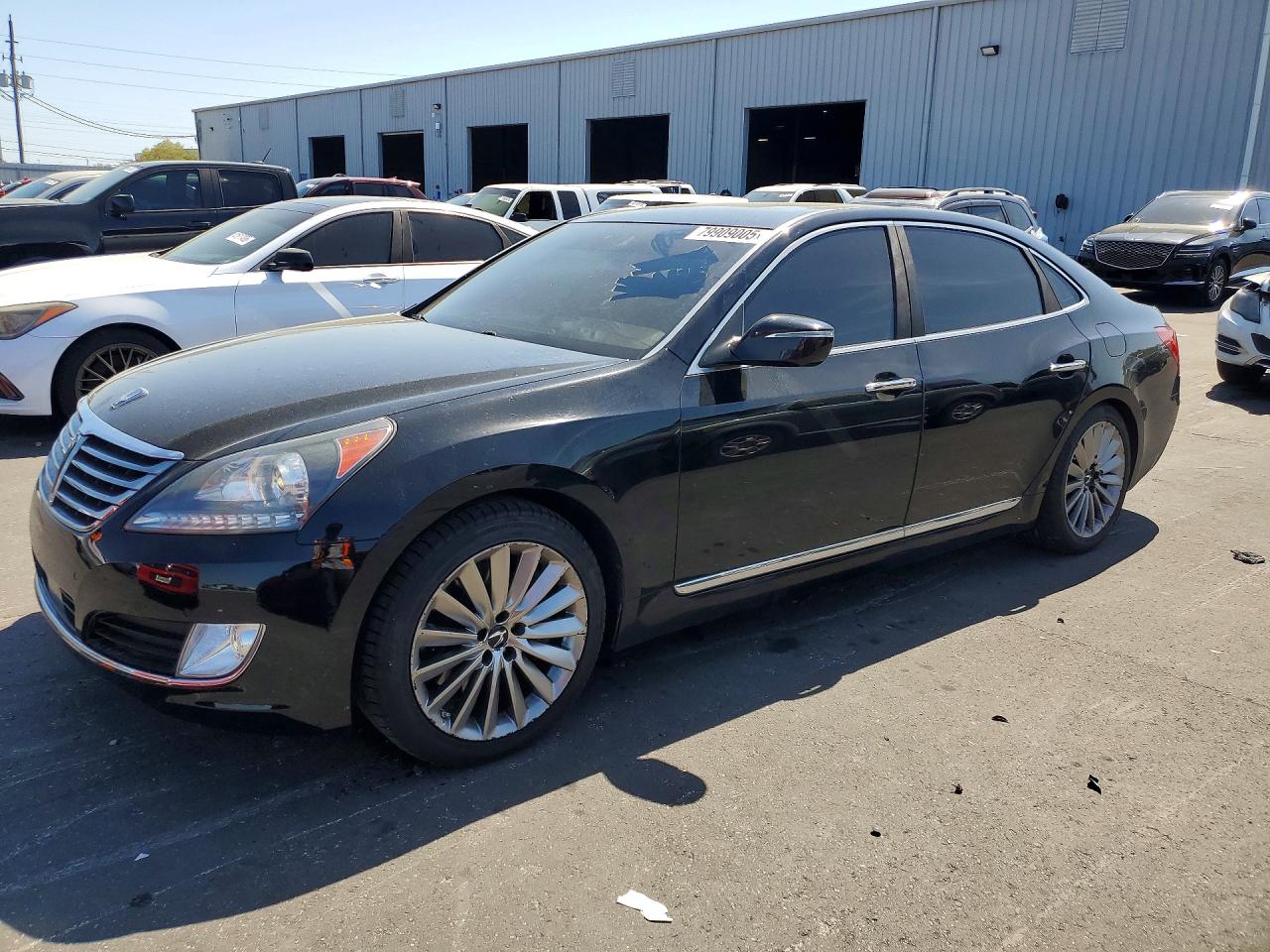 2016 Hyundai Equus Signature, VIN KMHGH4JHXGU102682 — Front end