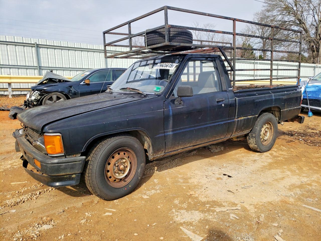 1988 Toyota Pickup, VIN JT4RN50RXJ5147810 — Front end
