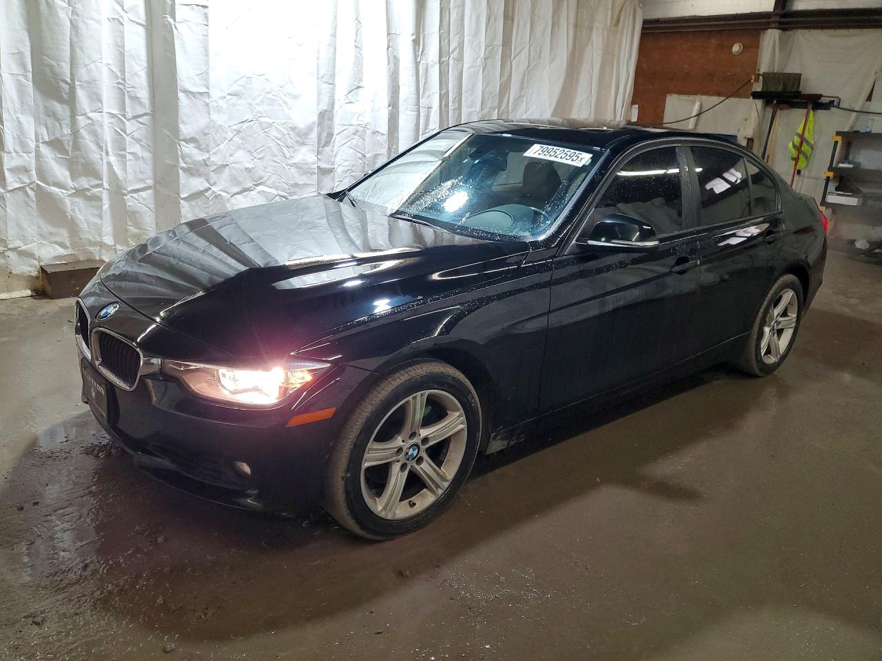 2015 BMW 3 Series 328i xDrive, VIN WBA3B5C51FF962693 — Roof