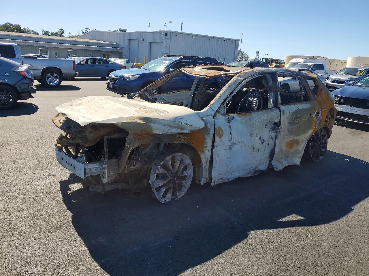 2014 Mazda CX-5 Grand Touring, VIN JM3KE2DY0E0331147 — Vandalism