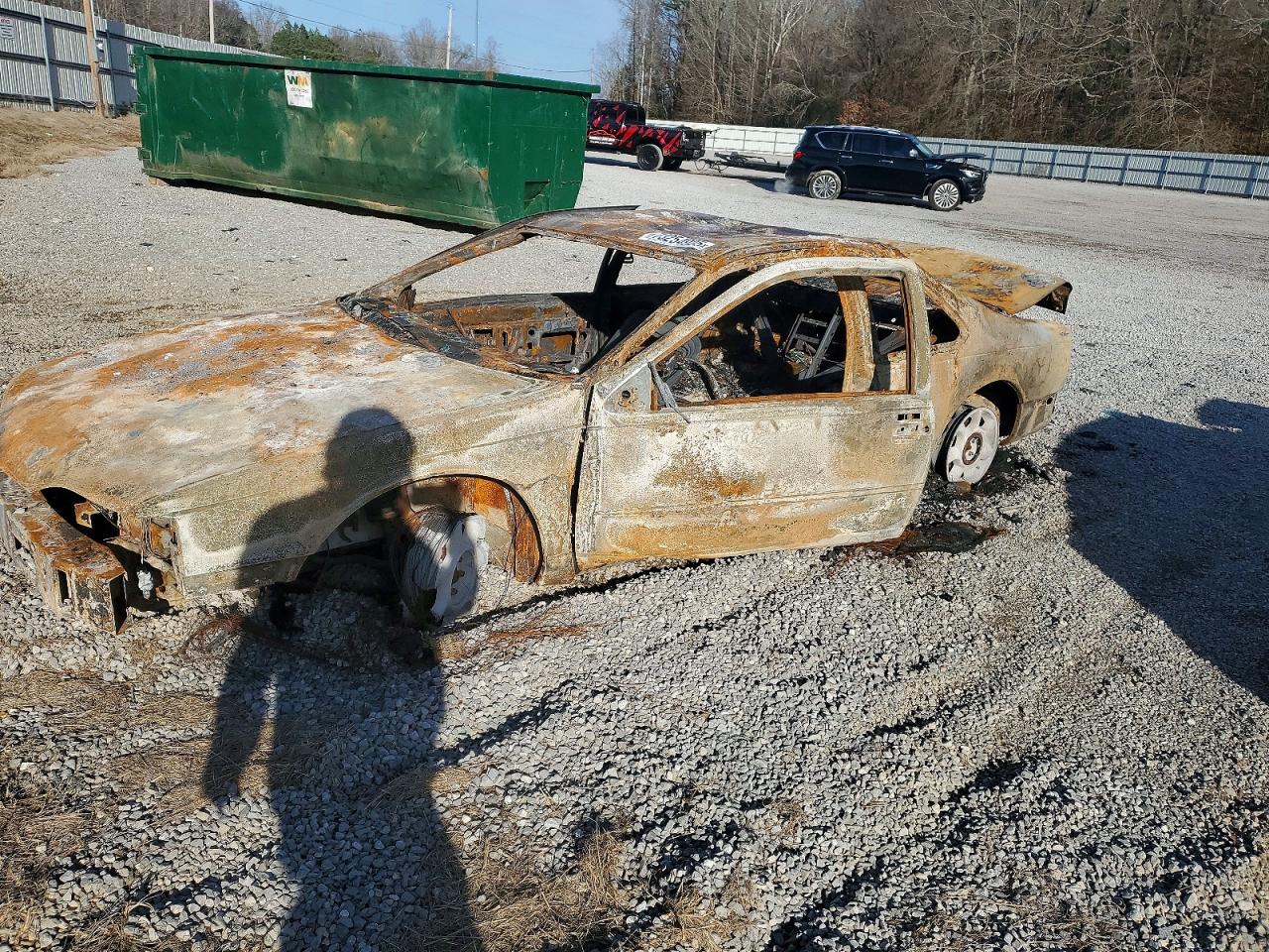 1995 Ford Thunderbird LX, VIN 1FALP62W5SH196153 — Burn