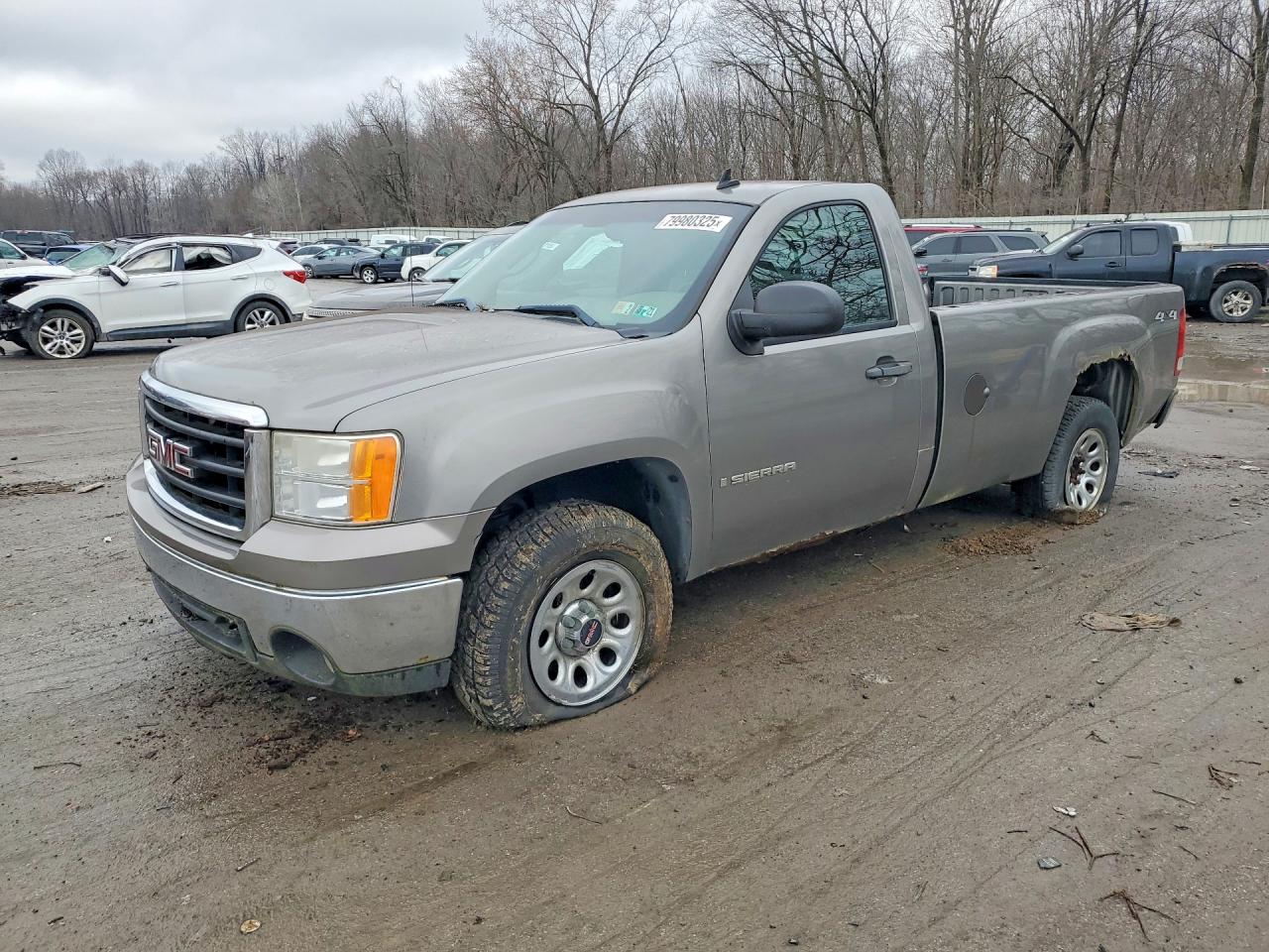 2007 GMC Sierra 1500 Work Truck, VIN 1GTEK14C57E593099 — Frame damage