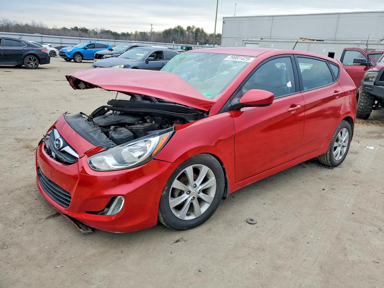 2012 Hyundai Accent SE, VIN KMHCU5AEXCU035095 — Side