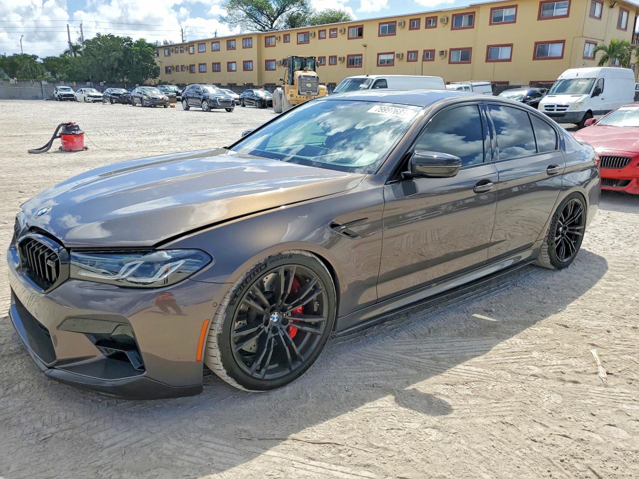 2021 BMW M5, VIN WBS83CH0XMCF71284 — Minor dents and scratches
