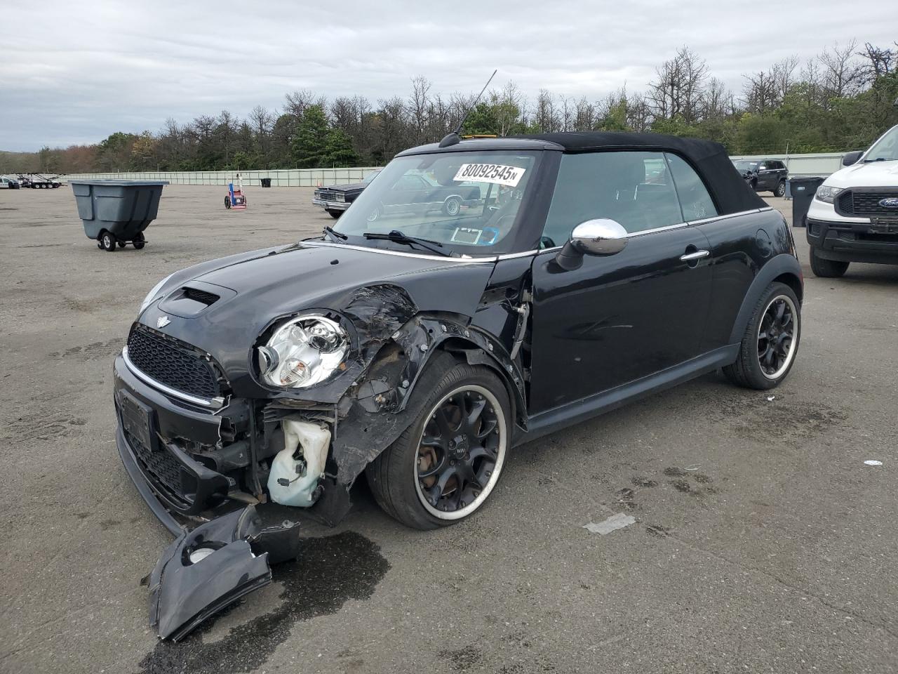 2012 MINI Convertible S, VIN WMWZP3C53CT249601 — Механическое