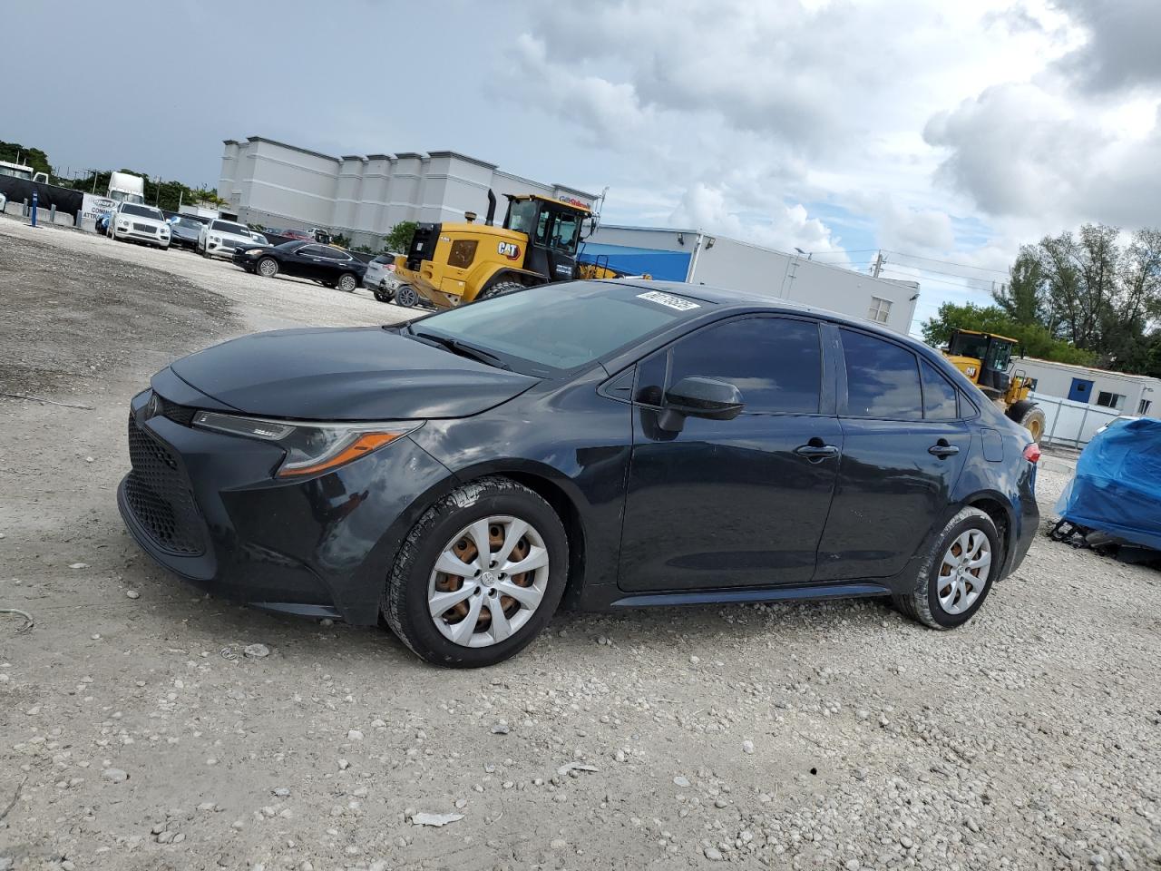 2021 Toyota Corolla LE, VIN JTDEPMAEXMJ168277 — Side