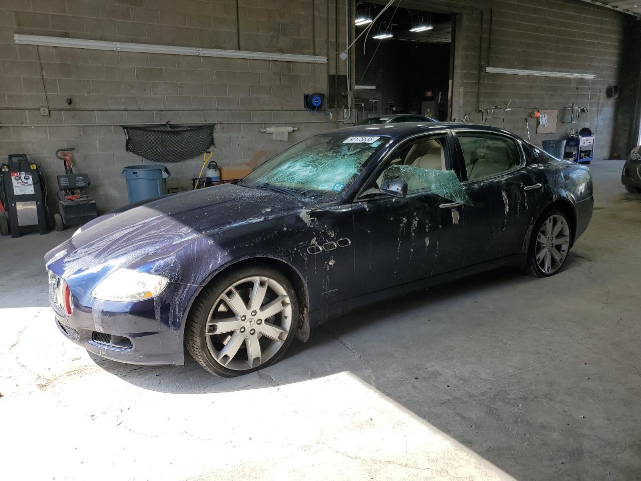 2009 Maserati Quattroporte, VIN ZAMJK39A790045750 — Vandalism