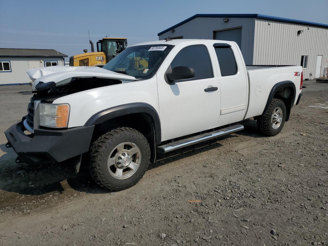 2010 GMC Sierra 2500HD SLE, VIN 1GT5K0BG6AZ205605 — Front end