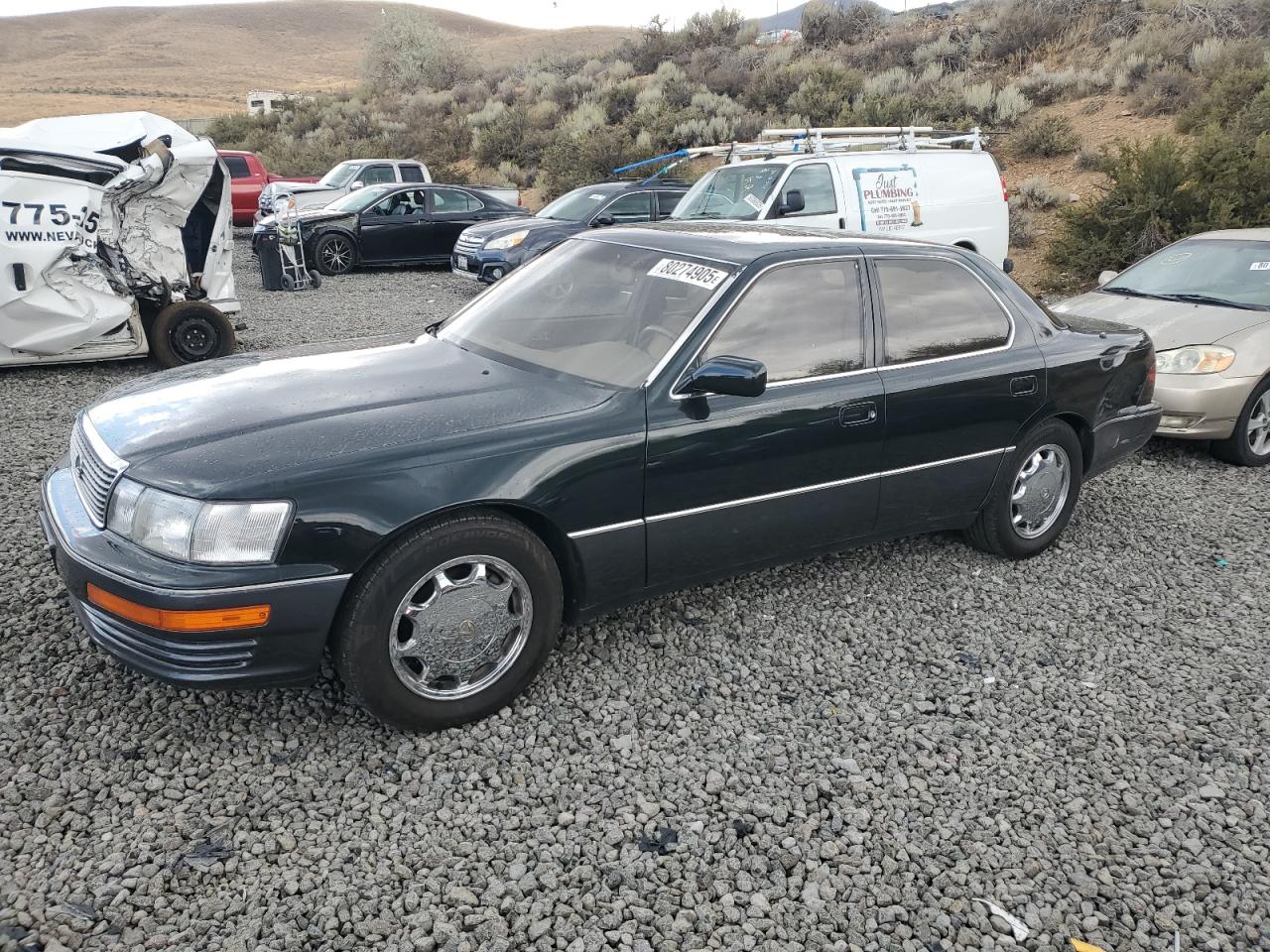 1994 Lexus LS 400, VIN JT8UF11E6R0203373 — Side