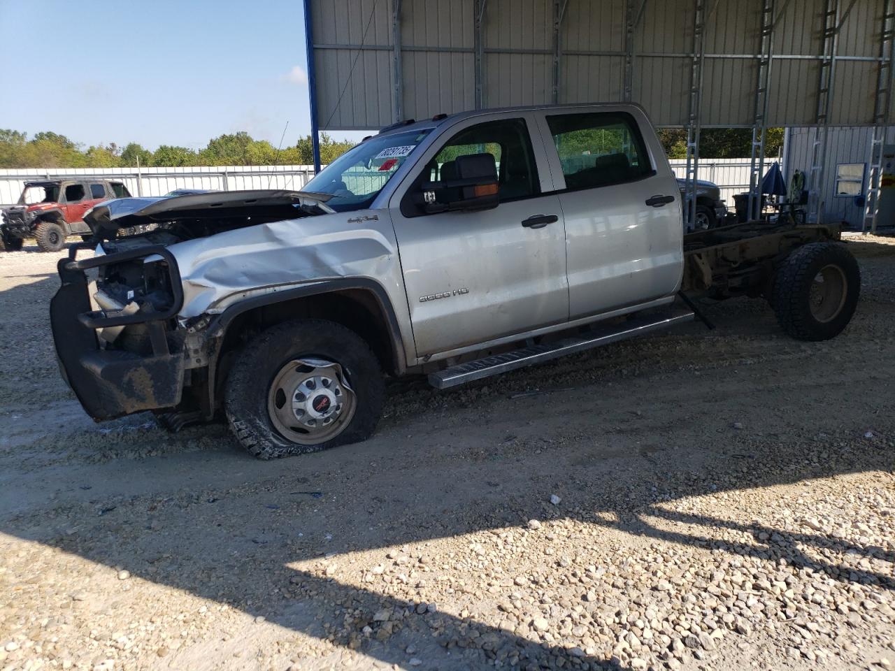 2016 GMC Sierra 3500, VIN 1GD42VC80GF241506 — Front end
