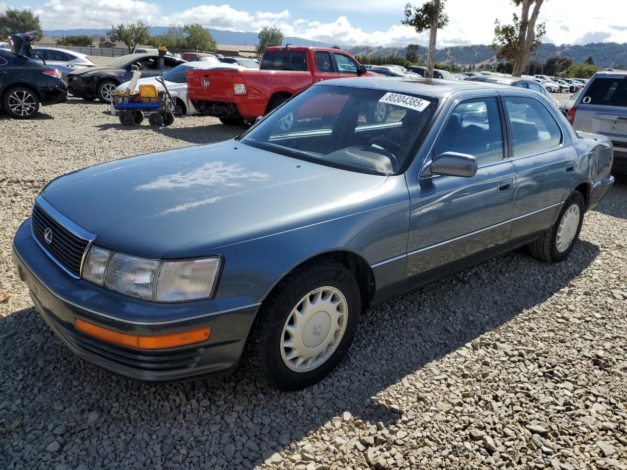1990 Lexus LS 400, VIN JT8UF11E8L0024095 — Rear end