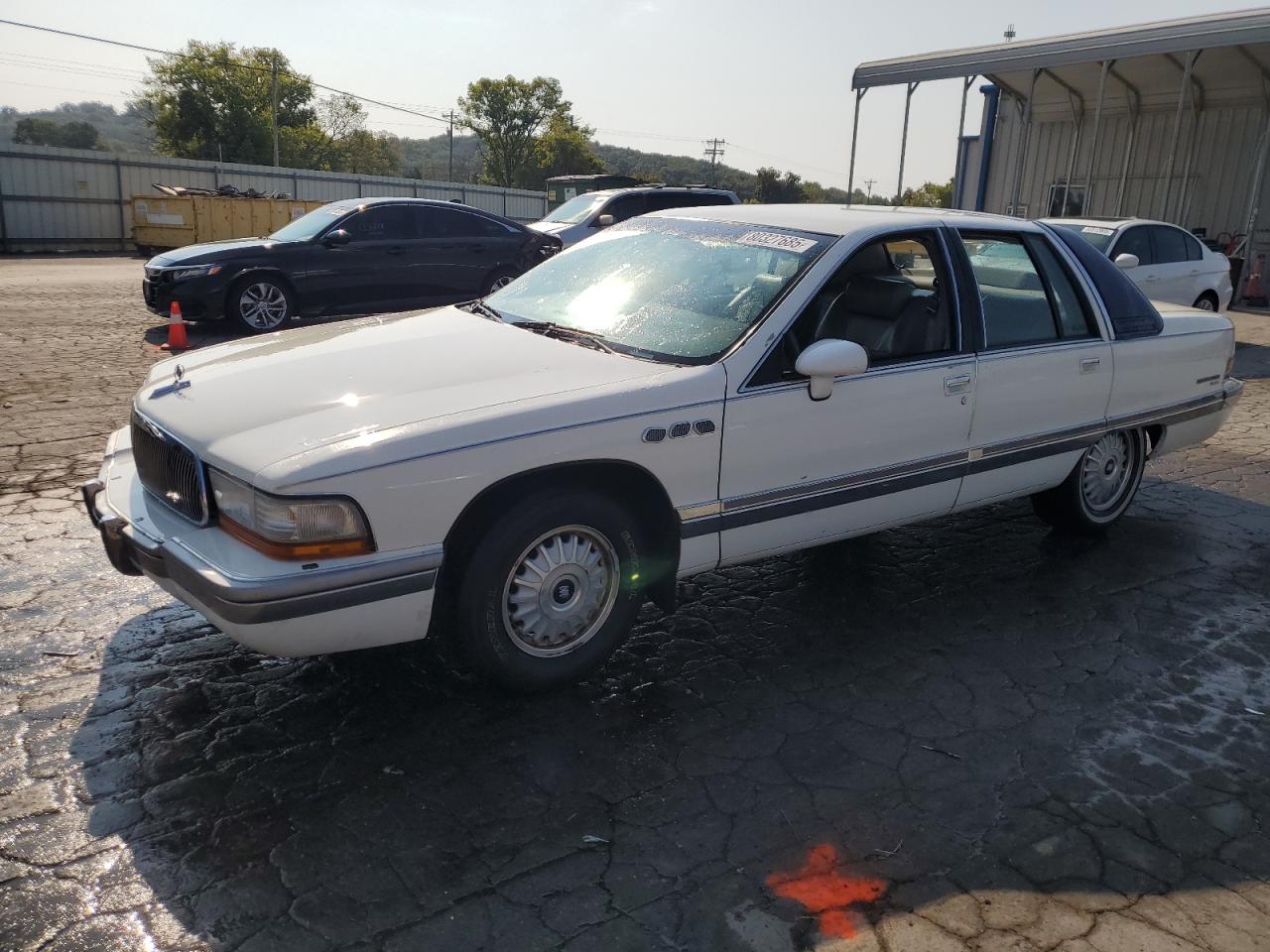 1993 Buick Roadmaster Ltd, VIN 1G4BT5372PR428580 — Зад
