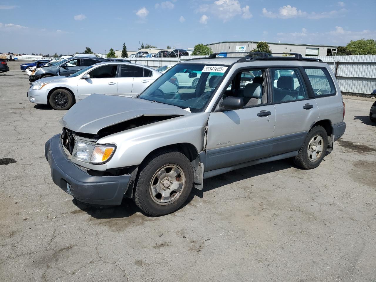 2000 Subaru Forester L, VIN JF1SF6357YG719921 — Перед