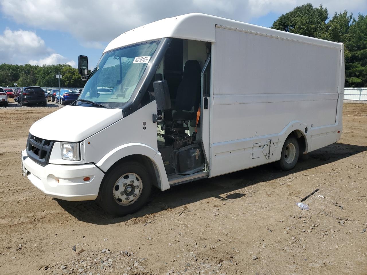 2012 Isuzu NPR, VIN JALB4T177C7W00695 — Minor dents and scratches