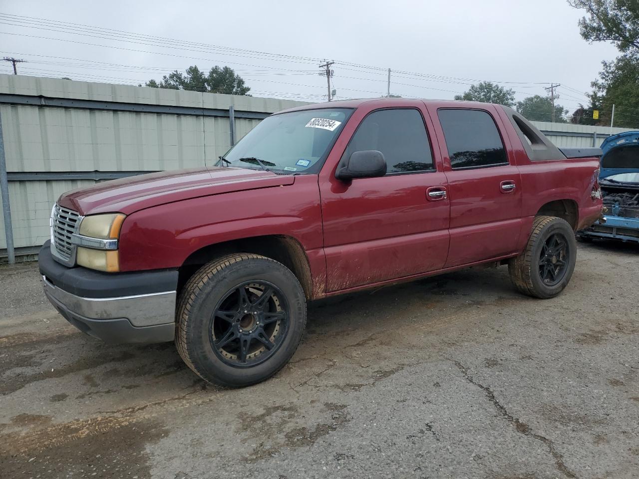 2004 Chevrolet Avalanche, VIN 3GNEC12T64G200884 — Rear end