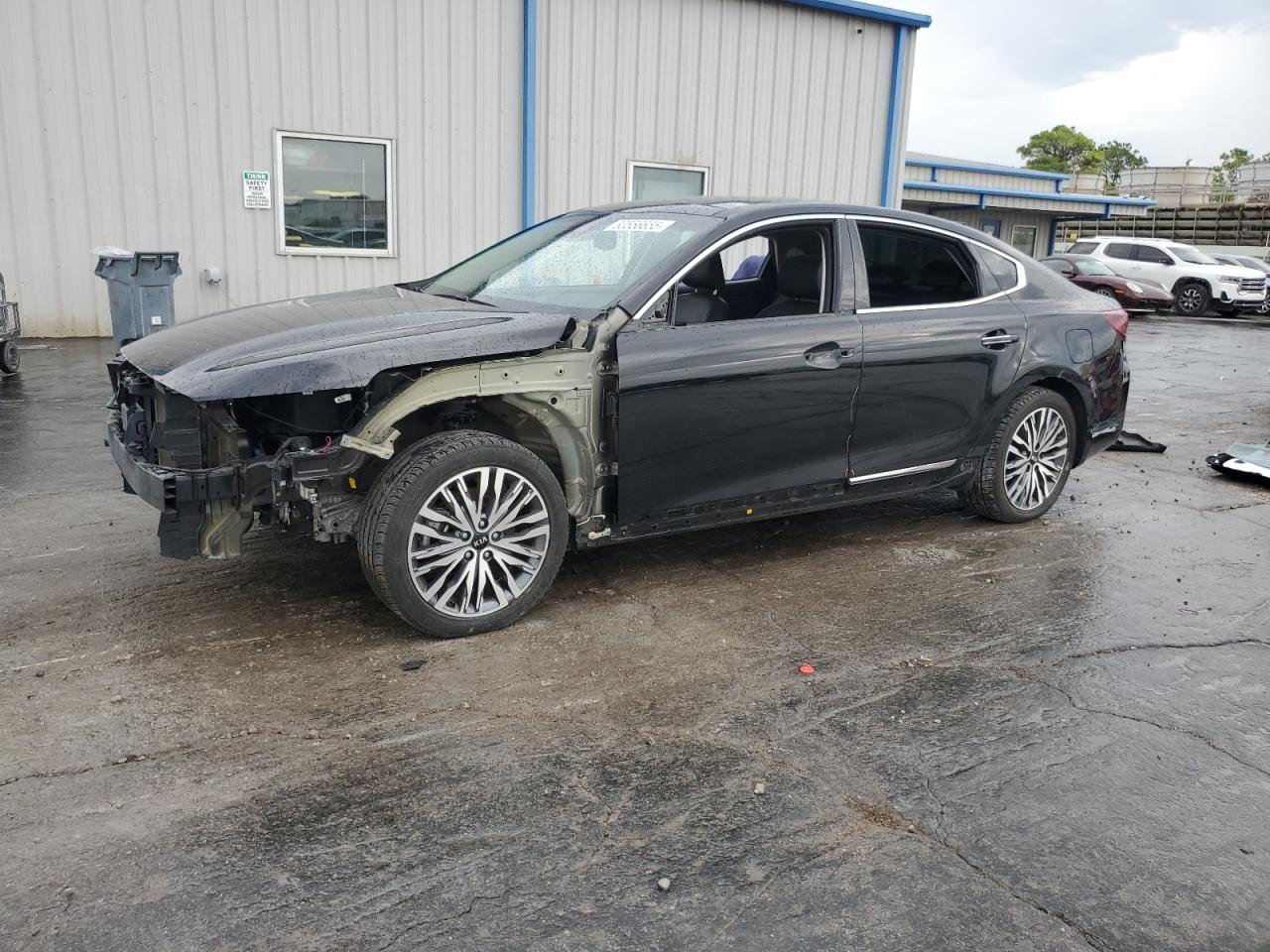2020 Kia Cadenza Technology, VIN KNALC4J16L5219942 — Front end