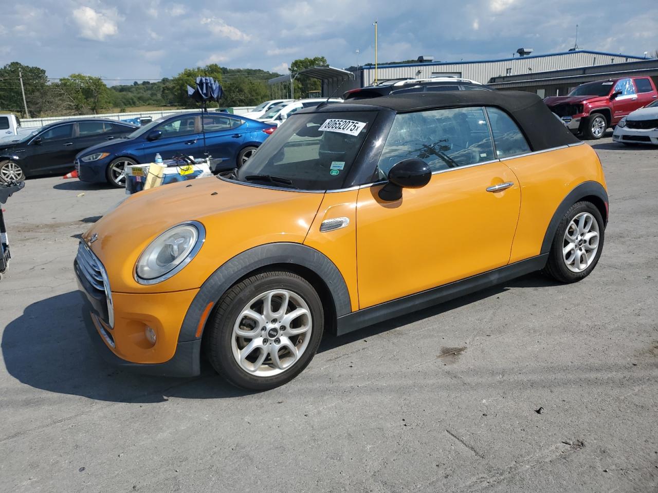 2018 MINI Convertible Cooper, VIN WMWWG5C58J3C68756 — Град