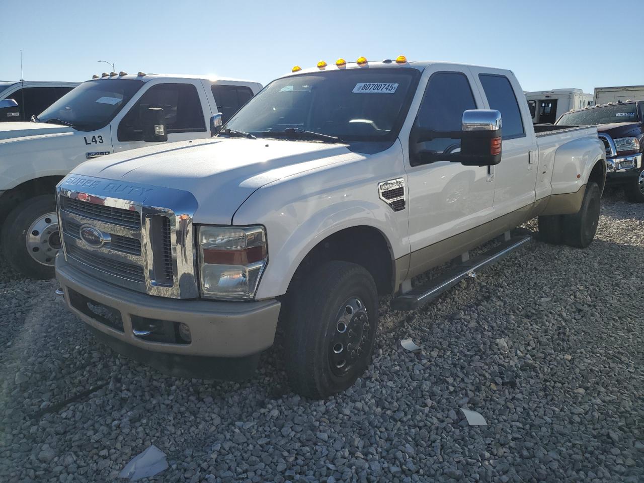 2010 Ford F-350 XL, VIN 1FTWW3DR6AEA74112 — Фото с аукциона