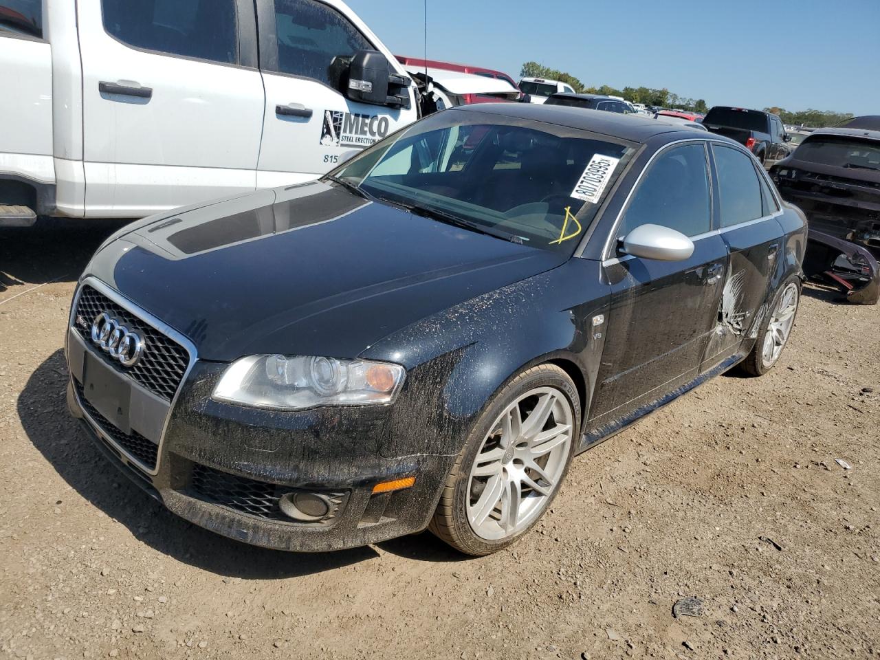 2008 Audi RS 4, VIN WUADU78E28N901371 — Side