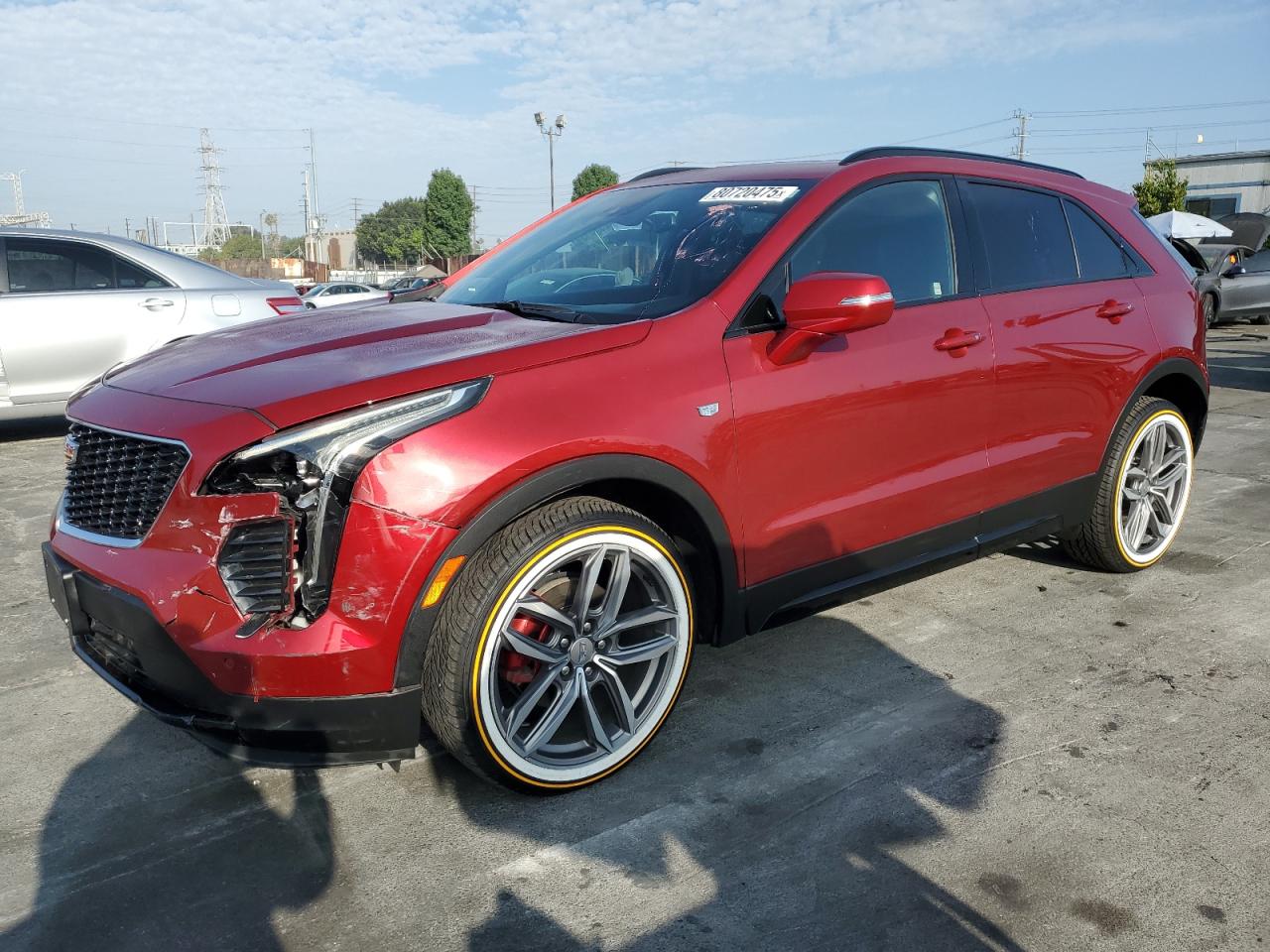 2021 Cadillac XT4 FWD Sport, VIN 1GYFZER44MF041506 — Перед