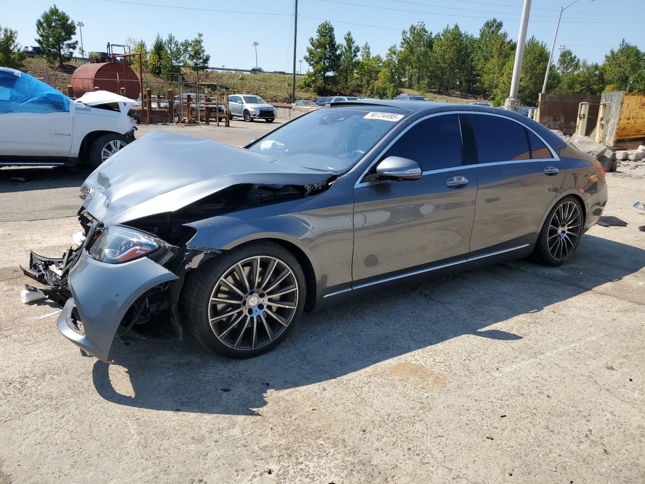 2020 Mercedes-Benz S 560, VIN W1KUG8DB4LA570014 — Front end