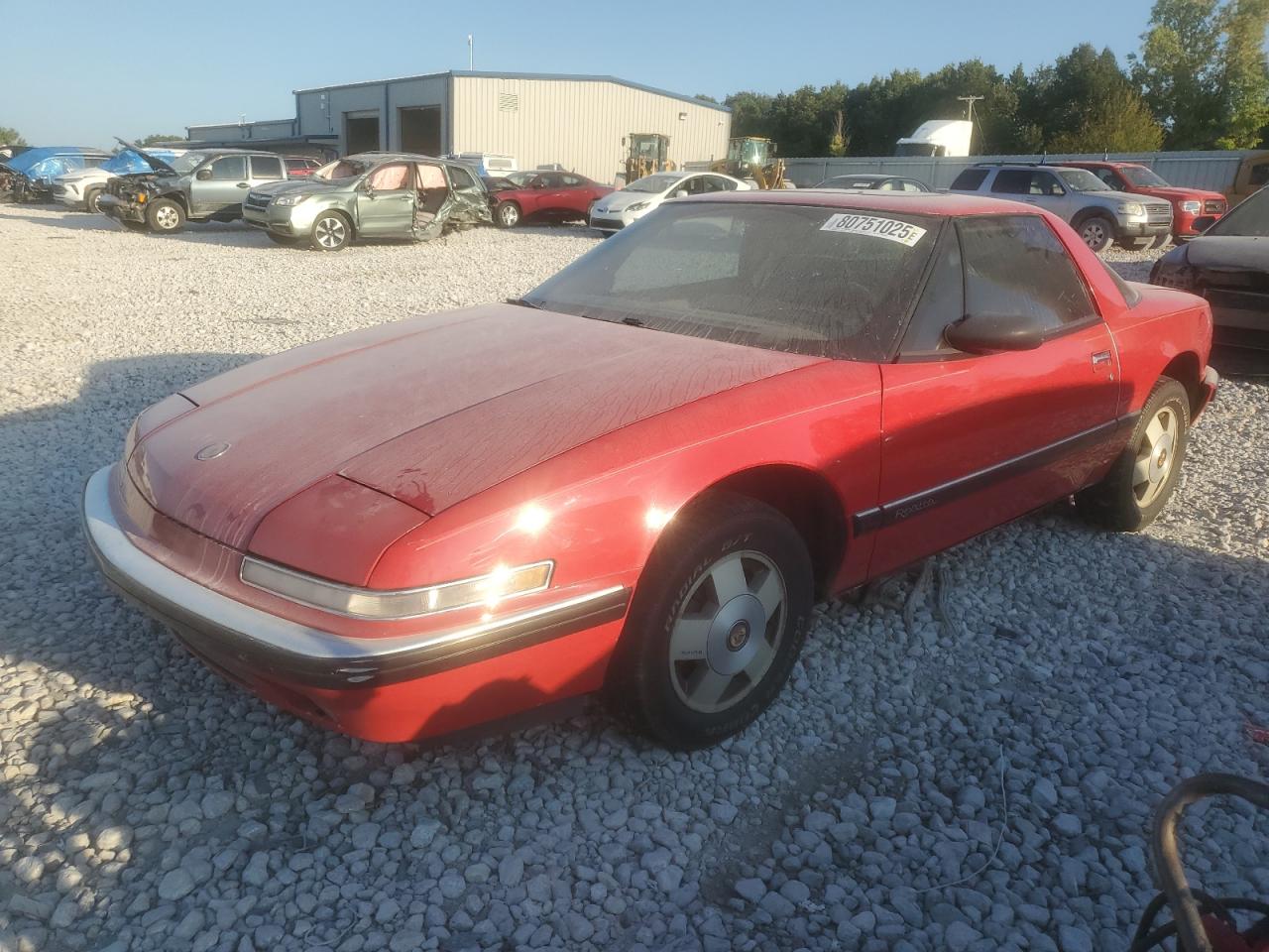 1990 Buick Reatta, VIN 1G4EC13C5LB900678 — Rear end
