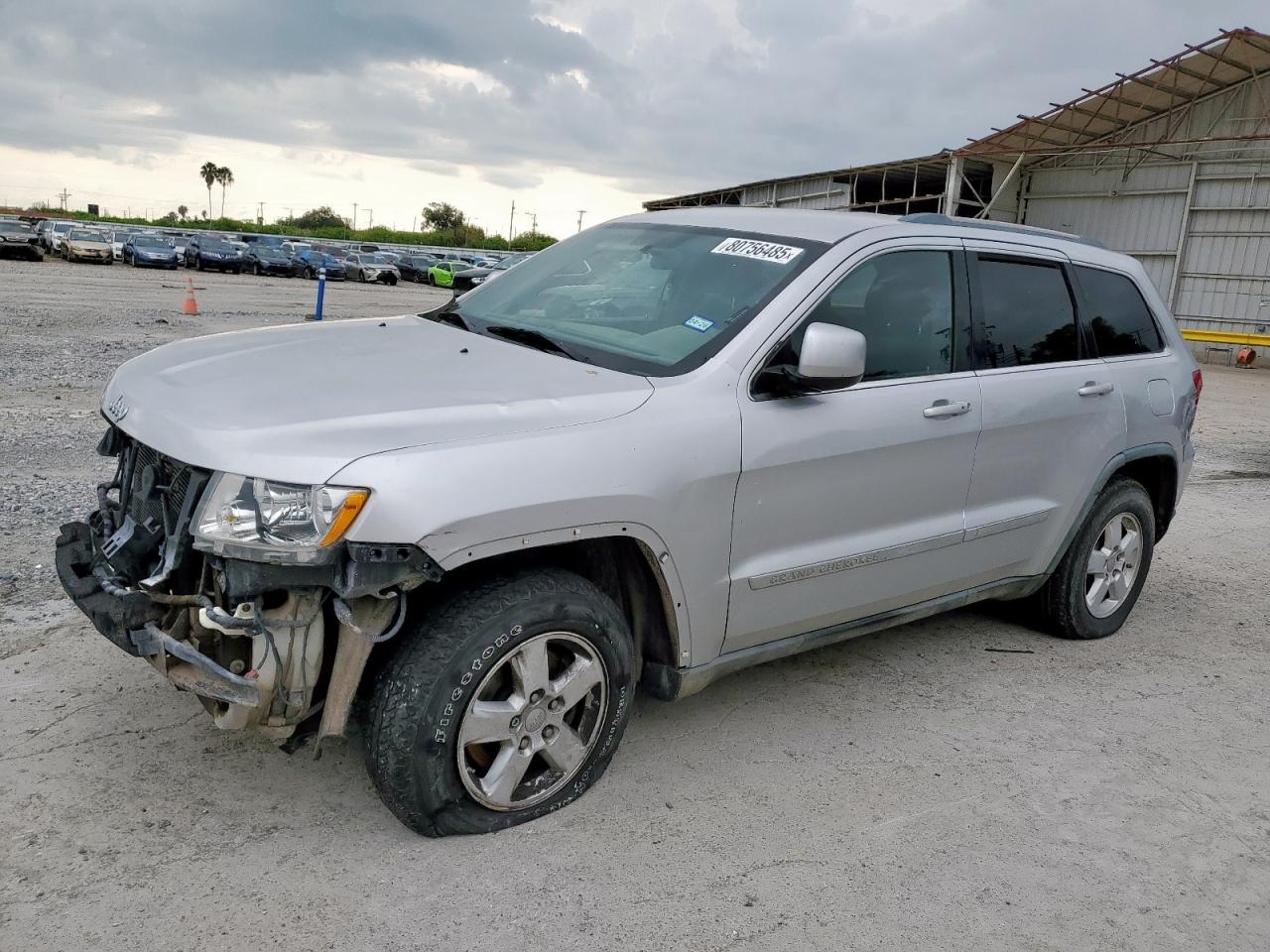 2011 Jeep Grand Cherokee Laredo, VIN 1J4RS4GG2BC548976 — Front end