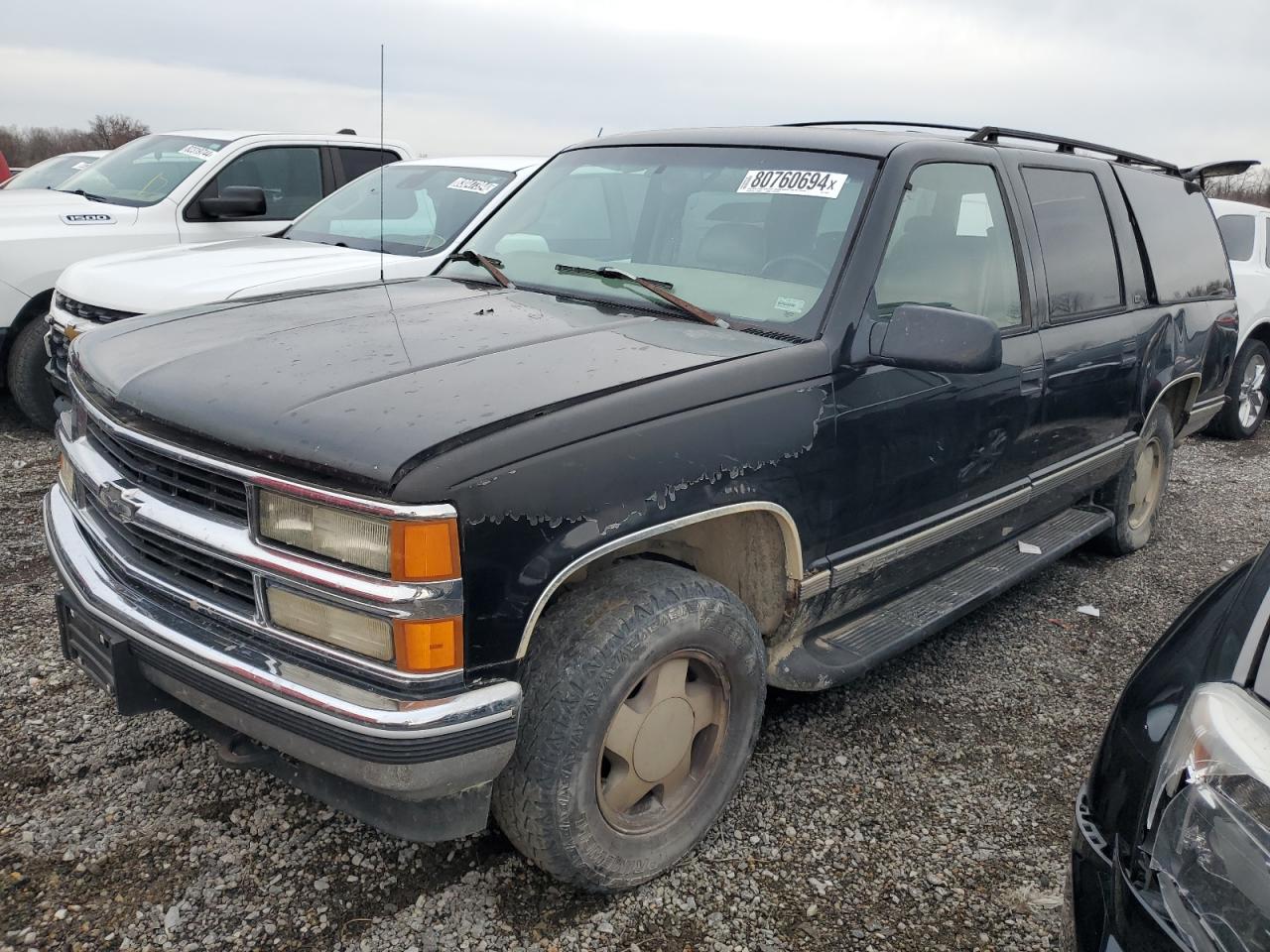 1997 Chevrolet Suburban, VIN 3GNFK16R5VG178674 — Rear end