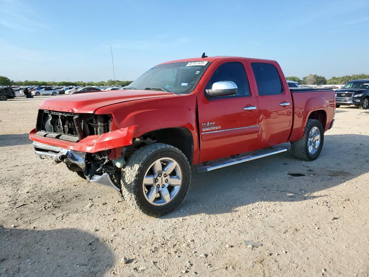 2013 GMC Sierra 1500 SLE, VIN 3GTP1VE02DG300576 — Front end