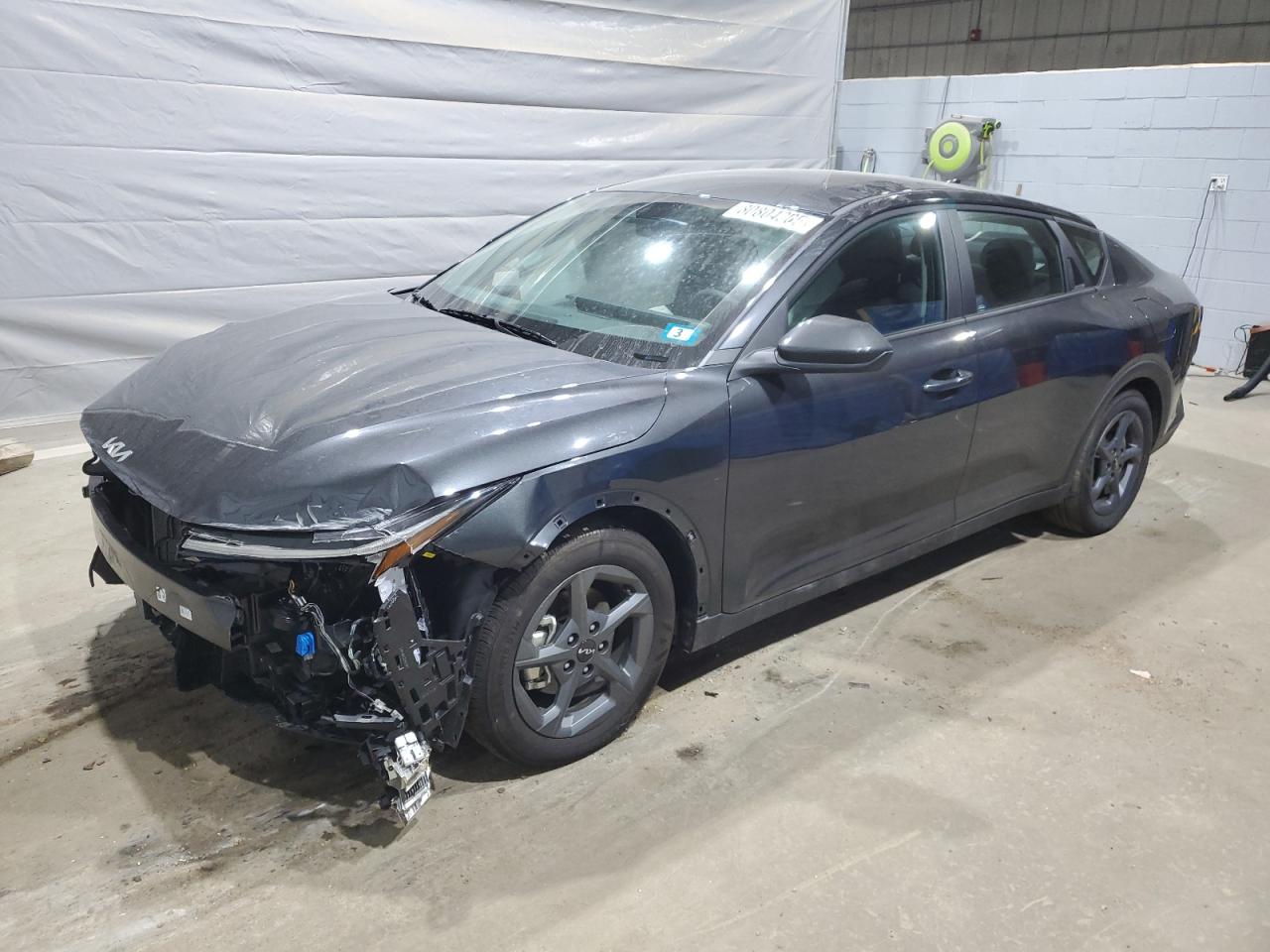 2025 Kia K4 LXS, VIN 3KPFT4DE5SE024738 — Перед