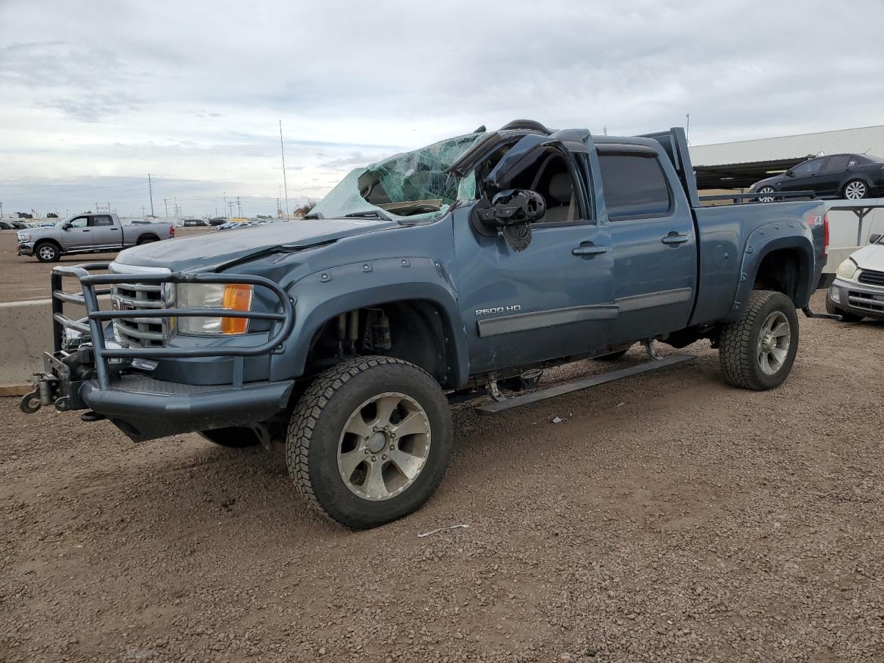 2010 GMC Sierra 2500HD SLT, VIN 1GT4K1BG4AF147531 — Roof