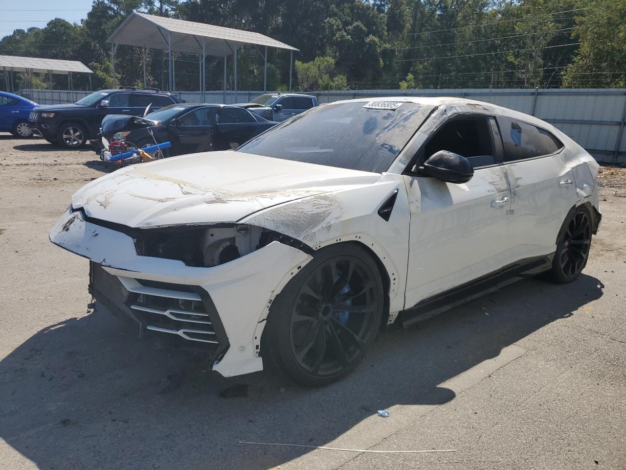 2019 Lamborghini Urus, VIN ZPBUA1ZL1KLA01041 — Rollover